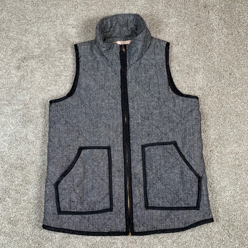 E2 Clothing Womens Small Herringbone Quilted Vest Padded Black Trimmed Pockets